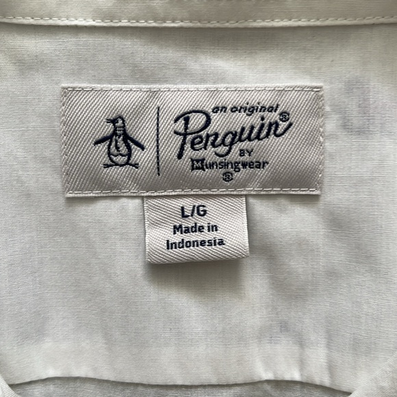 Penguin by Munsingwear, White Christmas Button Down Shirt, Size Large, Holiday - Picture 5 of 12